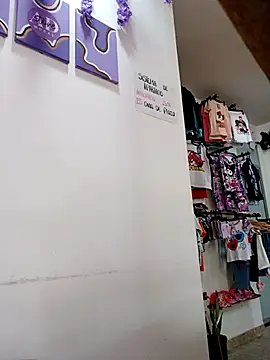 burbuja02 online show from October 29, 2:30 pm