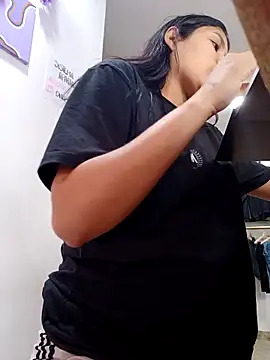 burbuja02 online show from February 5, 7:40 pm