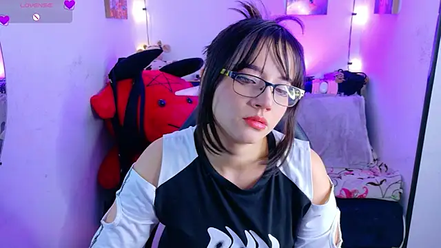 MiaVelvetDoll online show from September 23, 1:36 pm