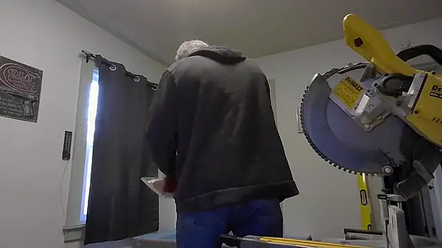 Snapshot of Sexyjenny@xh chatting on February 16, 11:12 pm Sexyjennyxh online show from February 16, 11:12 pm