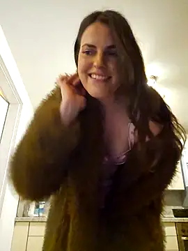 BelleFelicitas online show from April 6, 7:37 pm