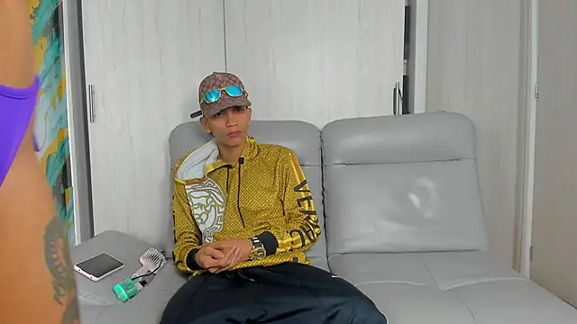 Something pork4 online show from October 12, 1:43 pm