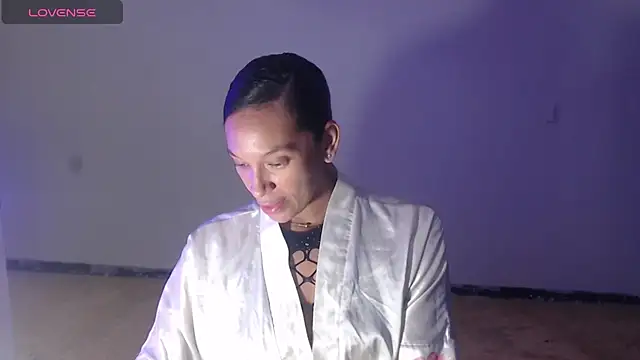 DonnaDidiamantti online show from October 14, 10:32 pm