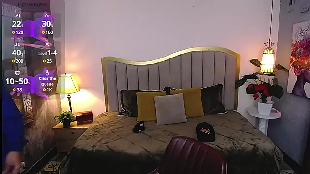 jhos padill online show from December 4, 1:31 pm