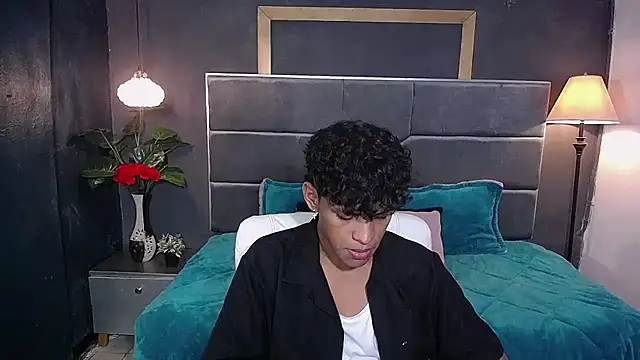 Snapshot of jhos_padill chatting on July 11, 1:08 am jhos padill online show from July 11, 1:08 am