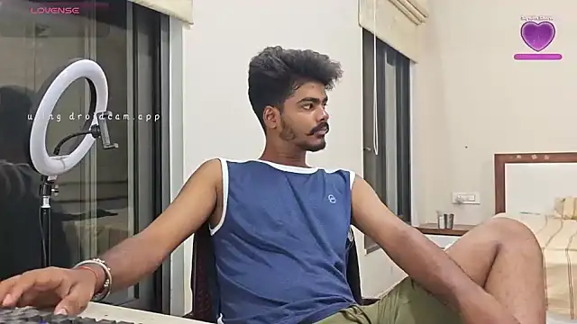 Snapshot of mrbuddy85 chatting on October 2, 5:20 pm mrbuddy85 online show from October 2, 5:20 pm