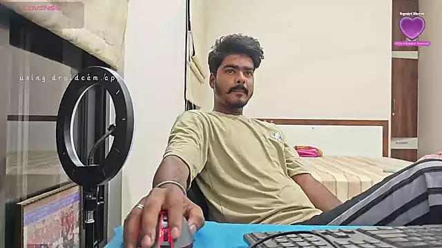 Snapshot of mrbuddy85 chatting on October 17, 5:15 pm mrbuddy85 online show from October 17, 5:15 pm