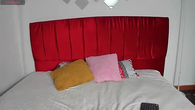 Electra  moon online show from December 5, 8:38 pm