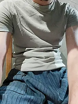 RaoufDz17cm online show from September 18, 8:22 pm