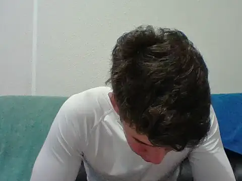 Maxtaylor18 online show from November 5, 10:43 pm