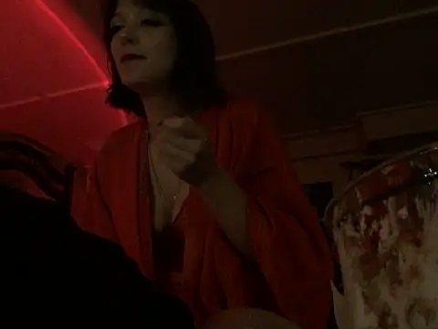 DaphneDanger online show from June 6, 7:13 am