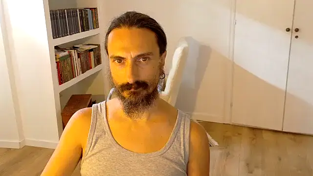 Snapshot of Mrkurt86 chatting on August 7, 2:30 pm Mrkurt86 online show from August 7, 2:30 pm
