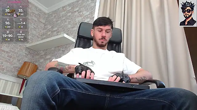 JonahShaw online show from November 1, 5:42 am