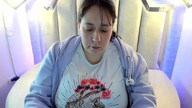 Snapshot of _Emily_rosee_ chatting on September 16, 11:11 am Emily rosee online show from September 16, 11:11 am