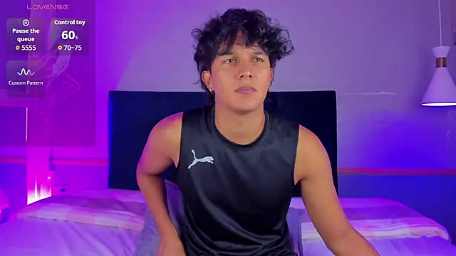 Leo Savage  online show from September 17, 4:03 am