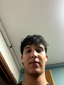 Leo Savage  online show from October 8, 3:04 am