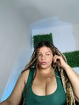 Eva Luxei online show from February 19, 7:37 am