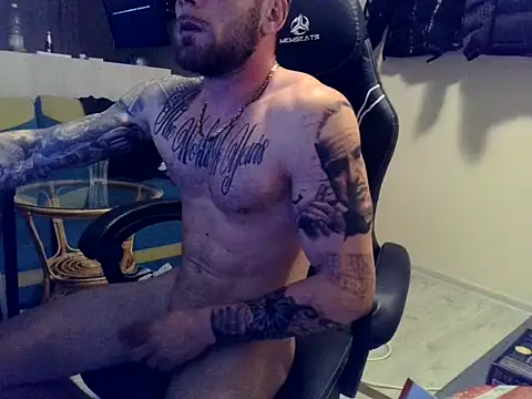 Wyrolowanyyy online show from March 24, 1:43 am