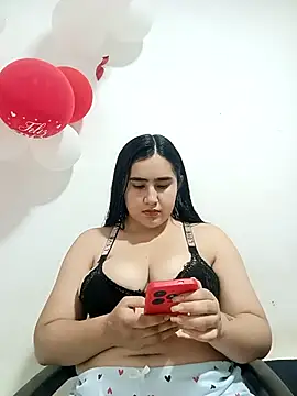 Snapshot of Dani_34velan chatting on October 8, 5:16 am Dani 34velan online show from October 8, 5:16 am