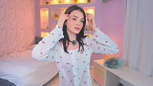 TeriRipka online show from November 2, 6:54 pm