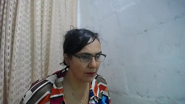 gabbyparker  online show from March 9, 9:24 am