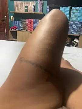 ju muniz01 online show from February 9, 2:59 am