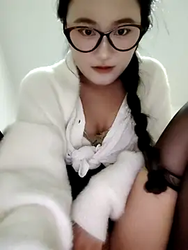 CCAV217 online show from November 19, 3:12 pm