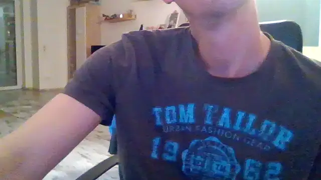 Snapshot of Trockenbau chatting on May 2, 11:26 am Trockenbau online show from May 2, 11:26 am