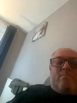 naughtygrandad1 online show from December 2, 7:36 am