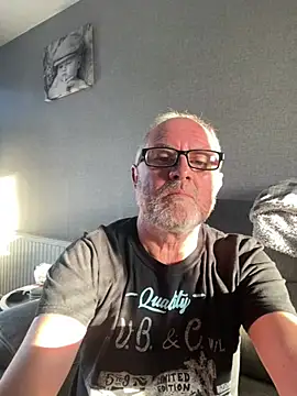 naughtygrandad1 online show from April 2, 6:44 am