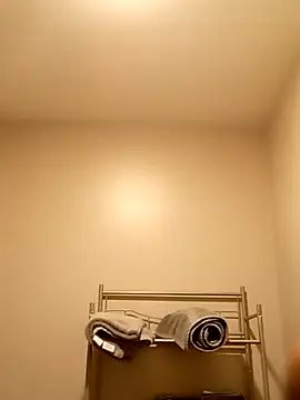 Snapshot of Yungandhungd chatting on September 15, 10:21 pm Yungandhungd online show from September 15, 10:21 pm