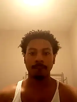 Snapshot of Yungandhungd chatting on September 16, 12:06 pm Yungandhungd online show from September 16, 12:06 pm