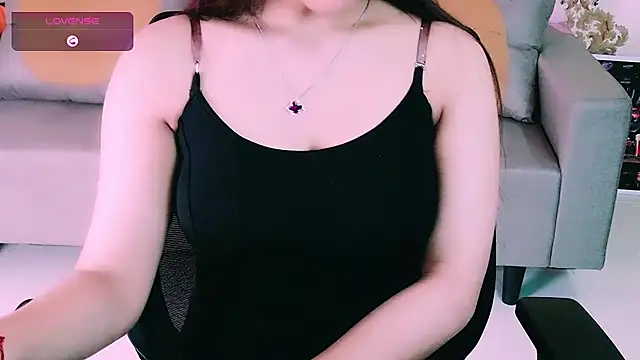 Snapshot of My_Rose chatting on February 24, 2:48 pm My Rose online show from February 24, 2:48 pm
