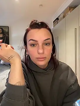 OliviaaFischer online show from March 3, 11:16 am