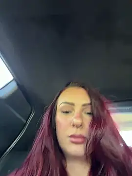 Snapshot of OliviaaFischer chatting on April 23, 8:57 am OliviaaFischer online show from April 23, 8:57 am