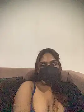 HitwifeSL online show from March 13, 5:19 pm