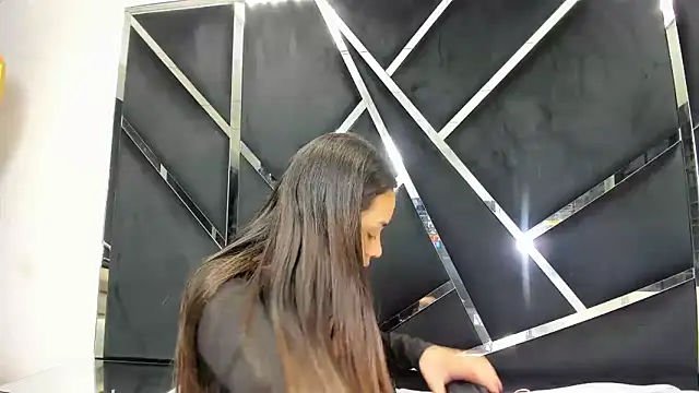 Snapshot of Noa_Arez chatting on February 4, 6:08 am Noa Arez online show from February 4, 6:08 am