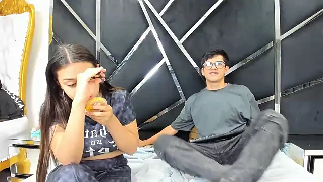 Snapshot of Noa_Arez chatting on February 6, 5:23 am Noa Arez online show from February 6, 5:23 am