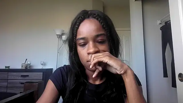 Marlowlovee online show from September 14, 5:01 pm