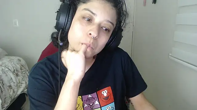 miss carmila1 online show from November 8, 1:17 am