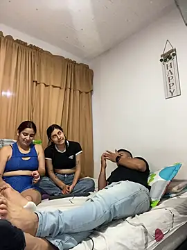 Snapshot of miaftmax chatting on February 7, 7:28 pm miaftmax online show from February 7, 7:28 pm