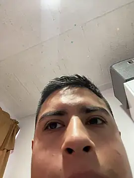 Snapshot of miaftmax chatting on February 14, 2:25 pm miaftmax online show from February 14, 2:25 pm