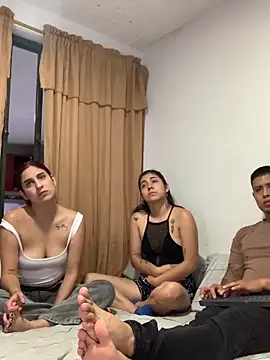 Snapshot of miaftmax chatting on February 18, 7:10 pm miaftmax online show from February 18, 7:10 pm