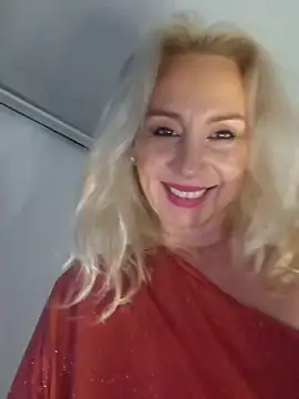 merlyn4 online show from November 6, 10:05 am