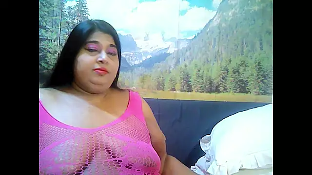 indianhoney694u online show from October 13, 5:18 am