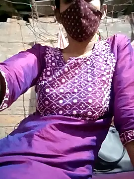 priyastrip314 online show from November 21, 3:11 pm