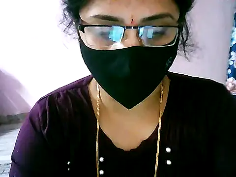 Snapshot of jannu6482 chatting on September 29, 3:28 pm jannu6482 online show from September 29, 3:28 pm