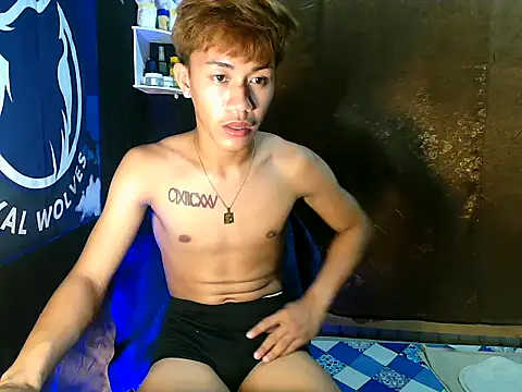 naughtyboyloy 0 online show from October 14, 5:25 pm