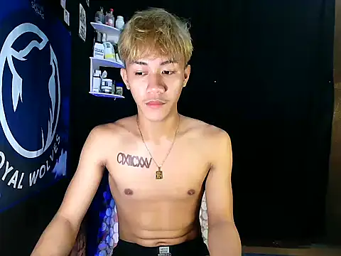 naughtyboyloy 0 online show from November 17, 6:03 pm