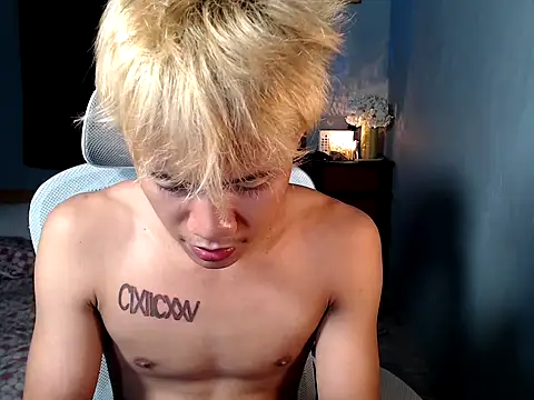 naughtyboyloy 0 online show from December 14, 4:45 pm